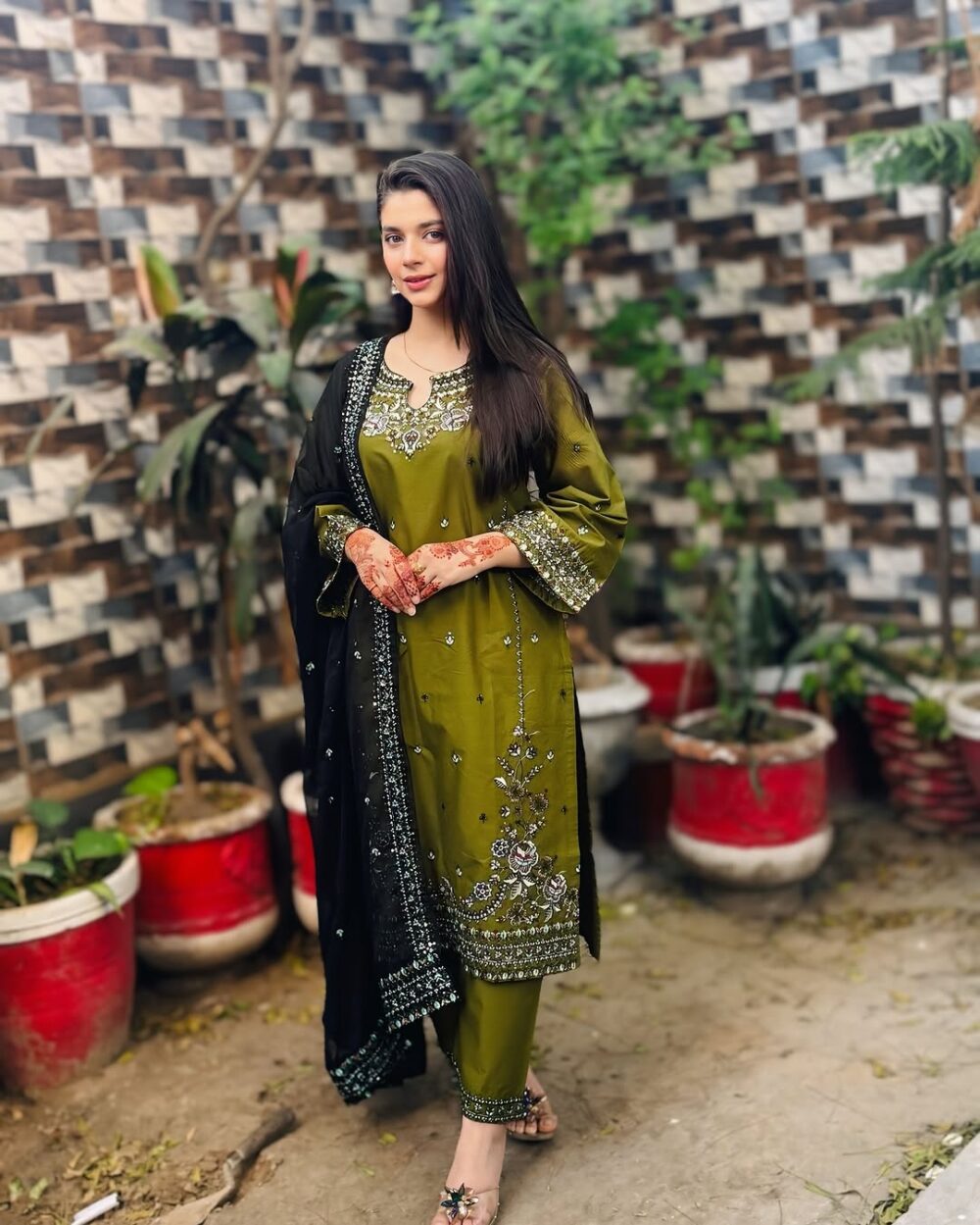 নকশিকাঁথা অলিভ - Image 7